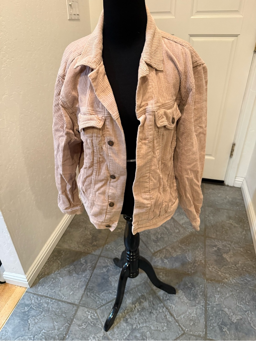 Princess Polly Blush Pink Corduroy Shirt Jacket size 2